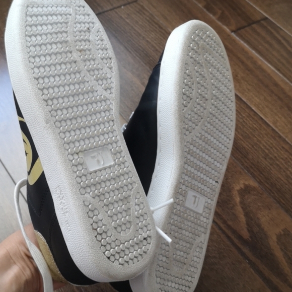 Trussardi faux leather sneakers with glittery logo - Picture 13 of 15